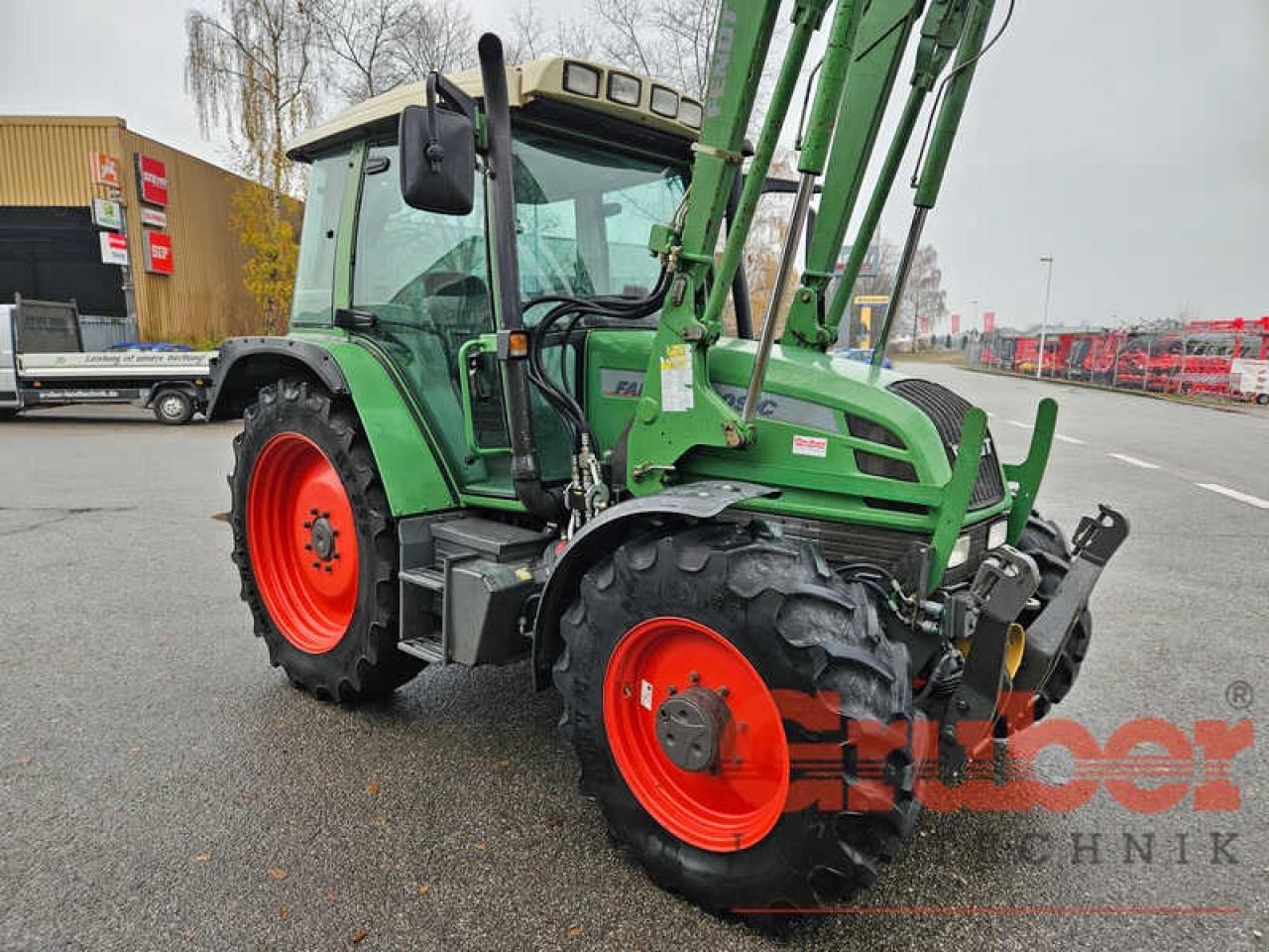Traktor van het type Fendt 309 CI, Gebrauchtmaschine in Ampfing (Foto 8)