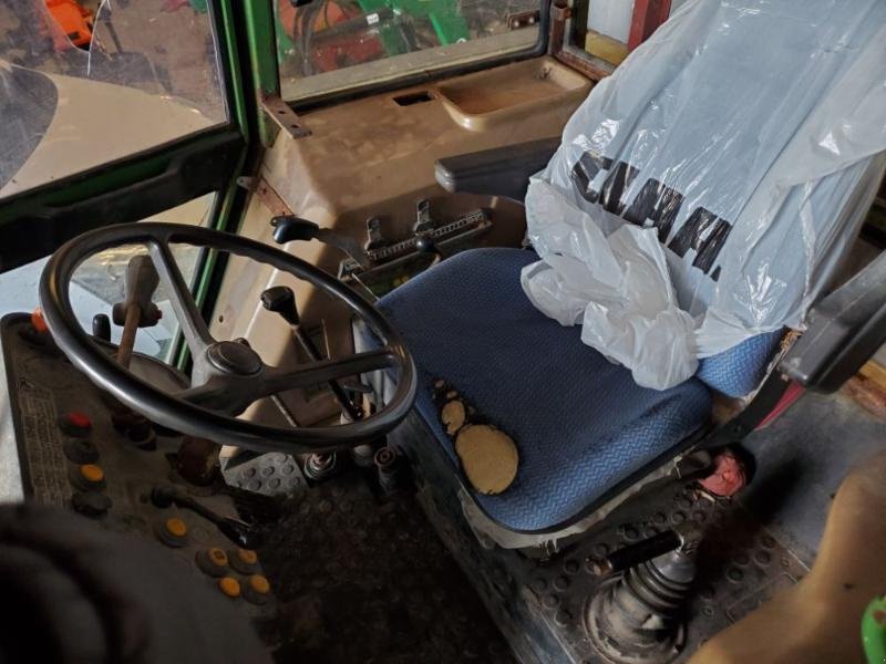 Traktor от тип Fendt 309 LSA, Gebrauchtmaschine в BRAY en Val (Снимка 9)