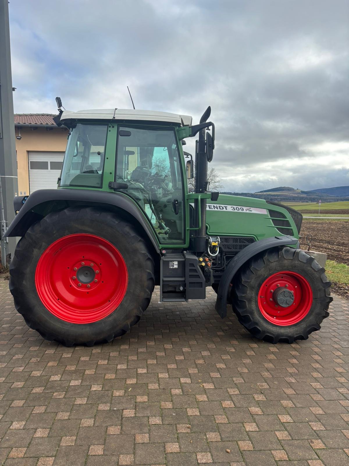Traktor typu Fendt 309 Vario, Gebrauchtmaschine v Donaueschingen (Obrázok 7)