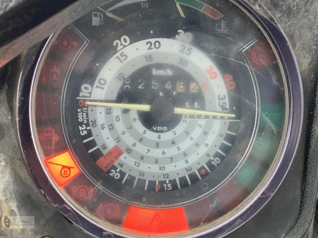 Traktor del tipo Fendt 309, Gebrauchtmaschine In Pfreimd (Immagine 9)