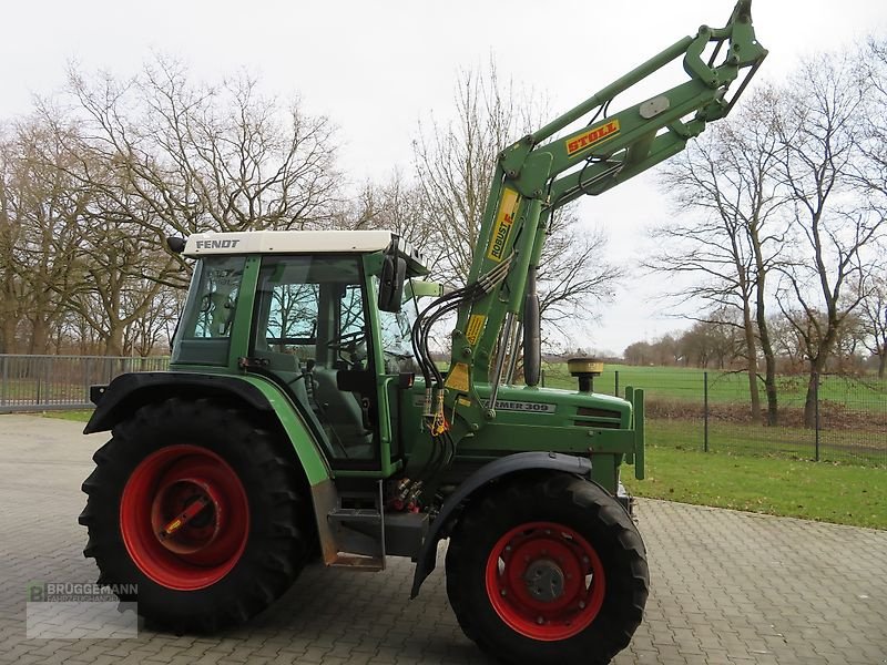 Traktor des Typs Fendt 309E, *** 3800 Stunden, 1. Hand, gefederte Vorderachse, Klimaanalge, Druckluft, Stoll frontlader***, Gebrauchtmaschine in Meppen (Bild 4)