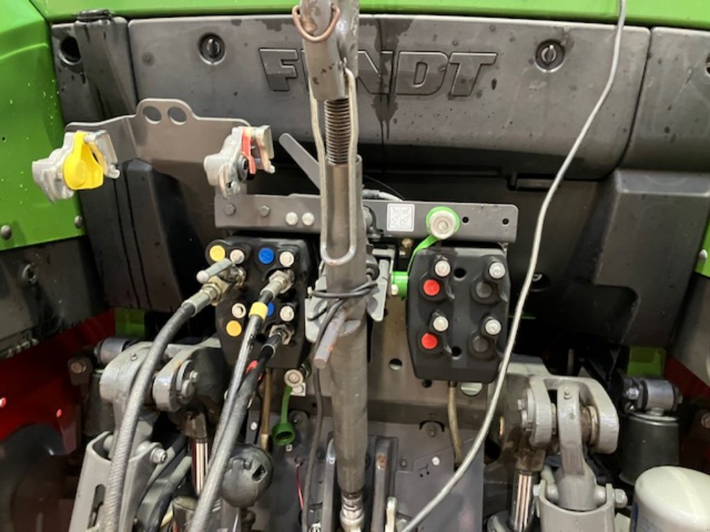 Traktor del tipo Fendt 310 POWER, Gebrauchtmaschine en UZEMAIN (Imagen 7)