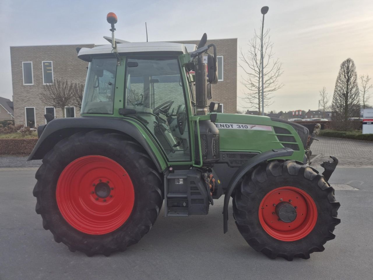Traktor tipa Fendt 310 SCR, Gebrauchtmaschine u Boekel (Slika 4)