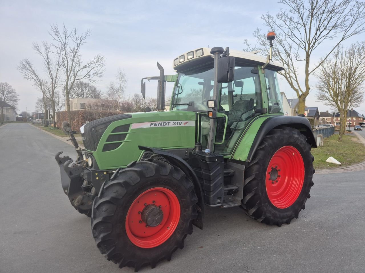 Traktor tipa Fendt 310 SCR, Gebrauchtmaschine u Boekel (Slika 1)