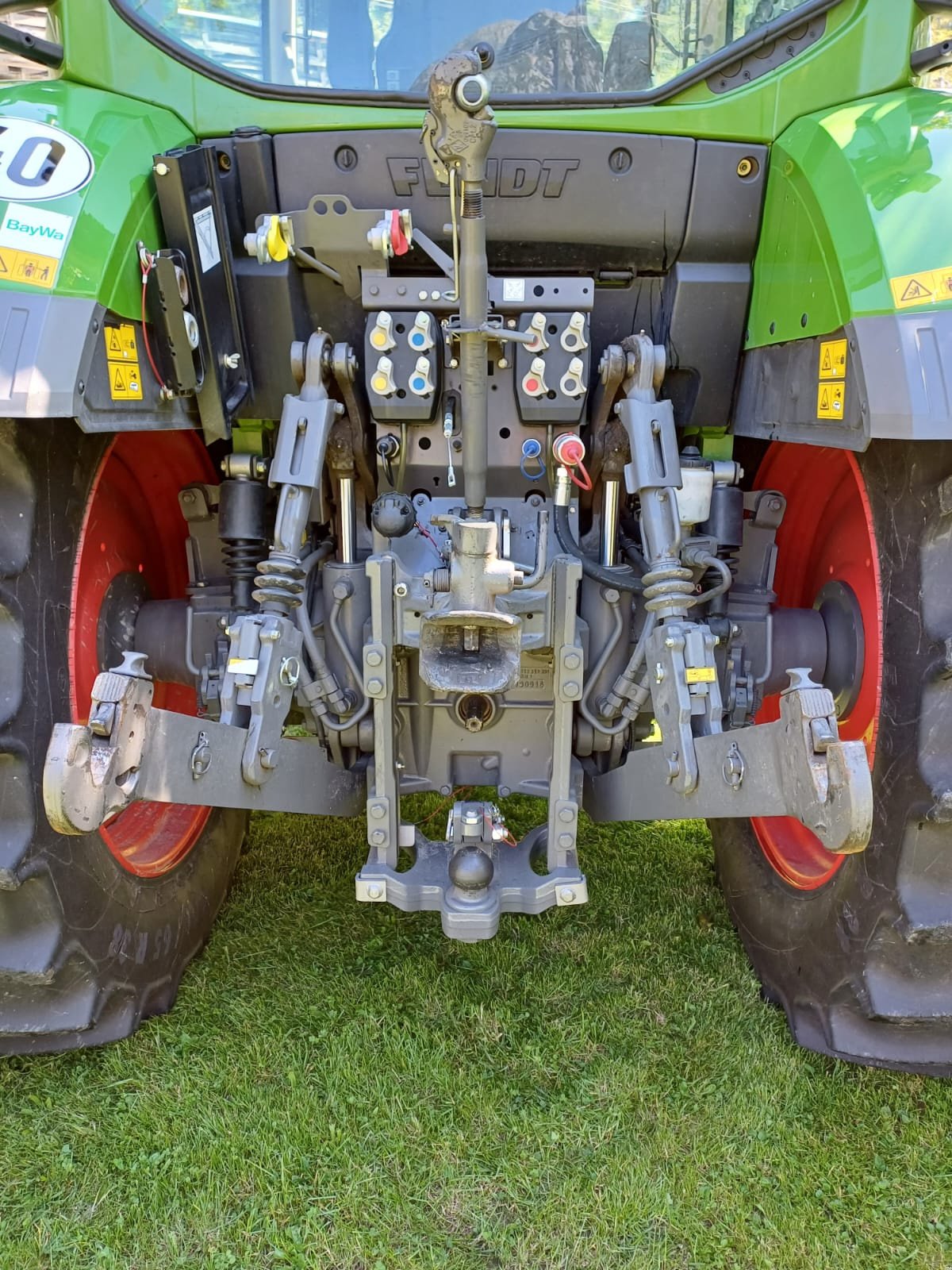 Traktor Türe ait Fendt 310 Vario S4, Gebrauchtmaschine içinde Tenneck (resim 4)