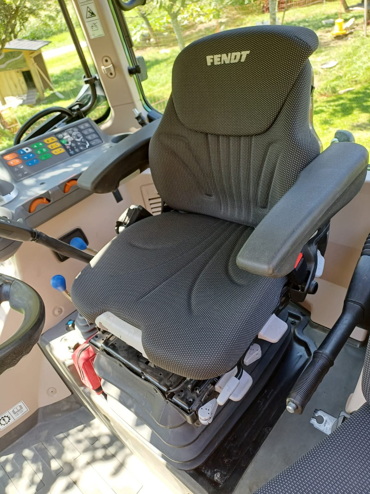 Traktor Türe ait Fendt 310 Vario S4, Gebrauchtmaschine içinde Tenneck (resim 7)