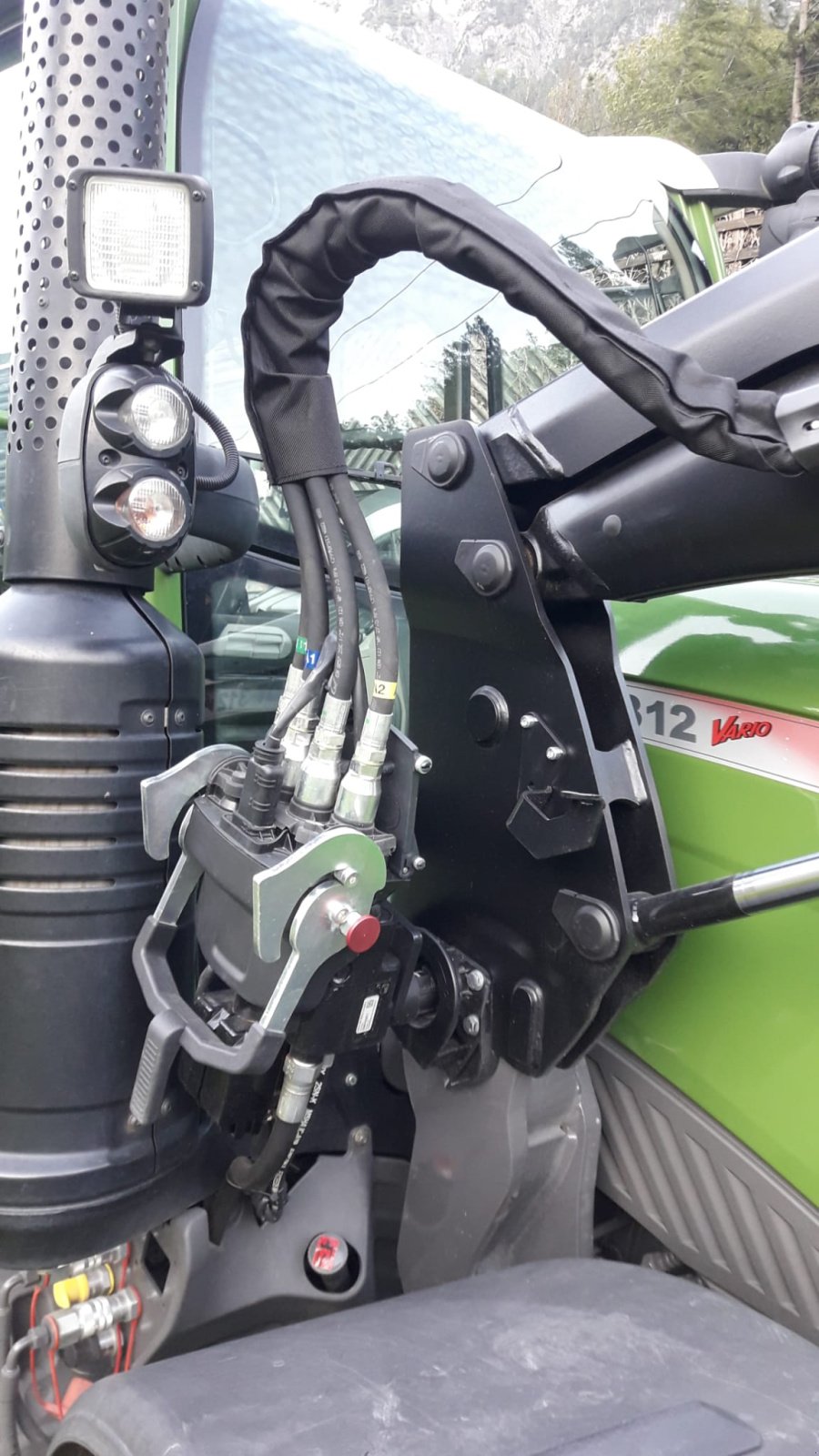Traktor Türe ait Fendt 310 Vario S4, Gebrauchtmaschine içinde Tenneck (resim 9)