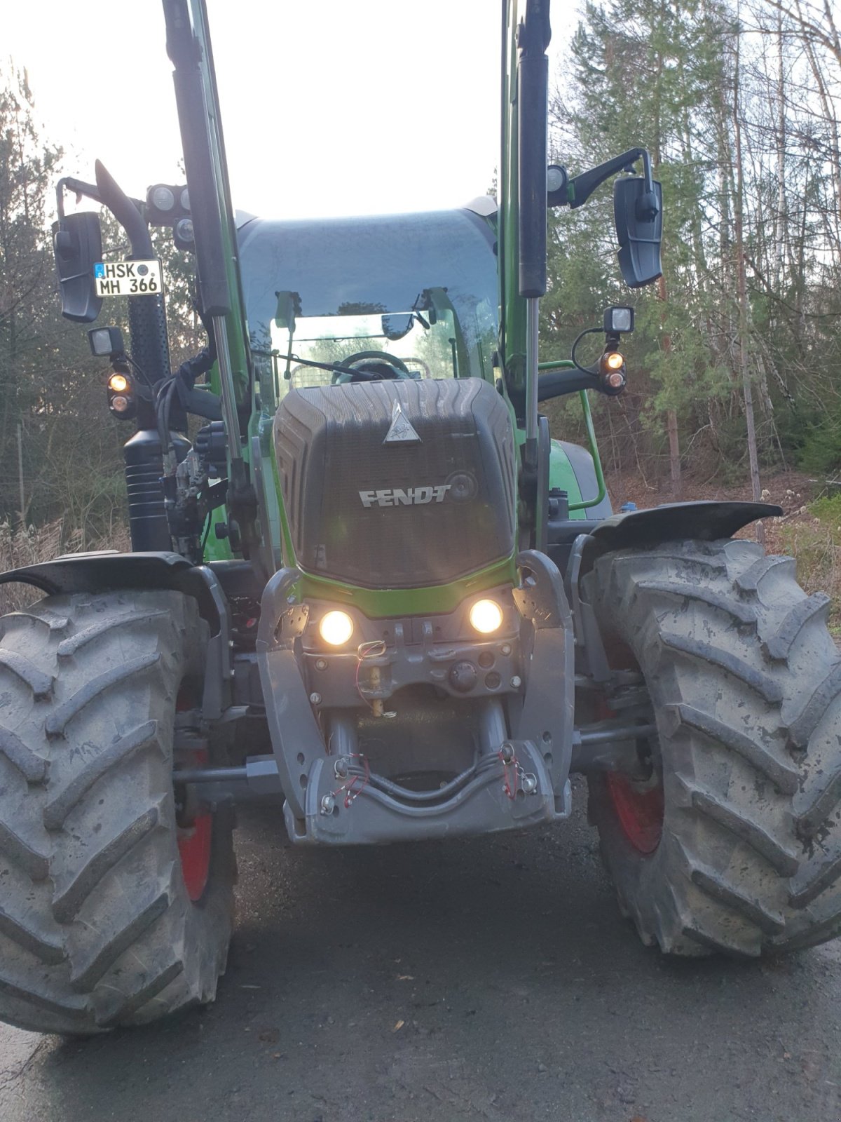 Traktor des Typs Fendt 310 Vario S4, Gebrauchtmaschine in Arnsberg (Bild 5)