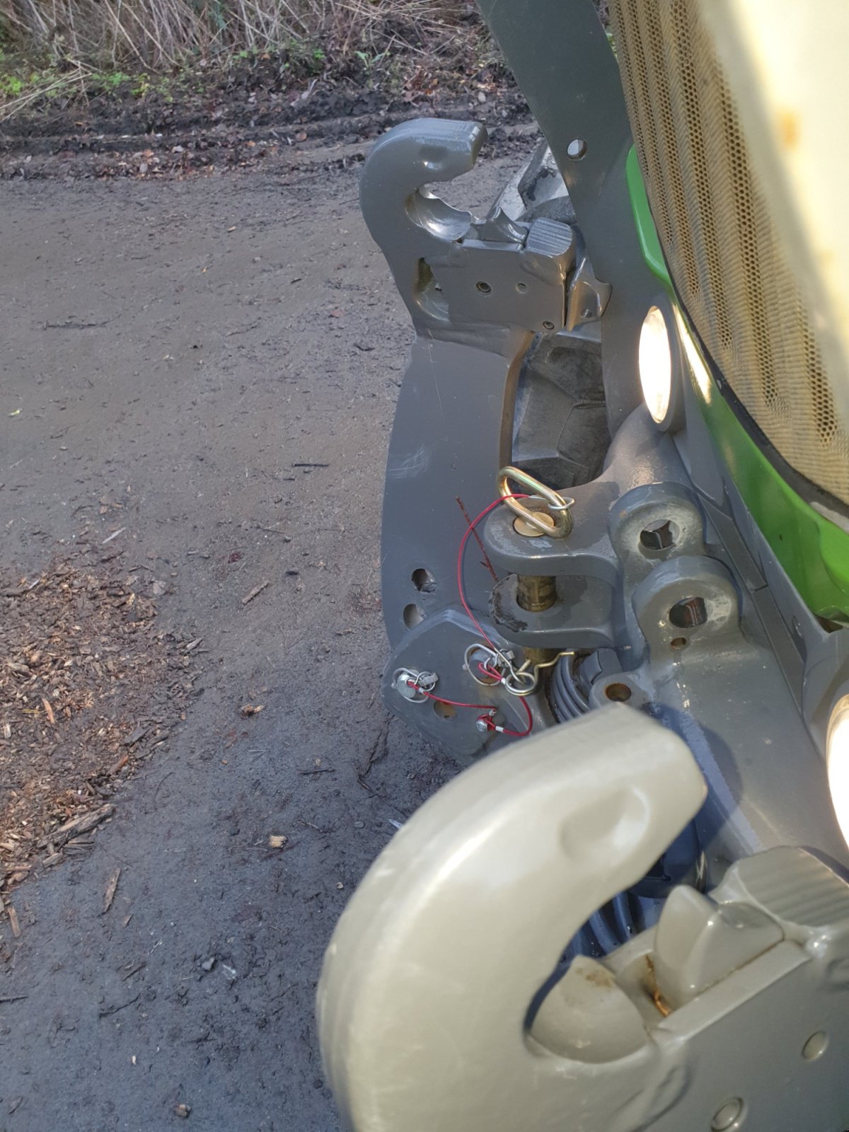 Traktor des Typs Fendt 310 Vario S4, Gebrauchtmaschine in Arnsberg (Bild 8)