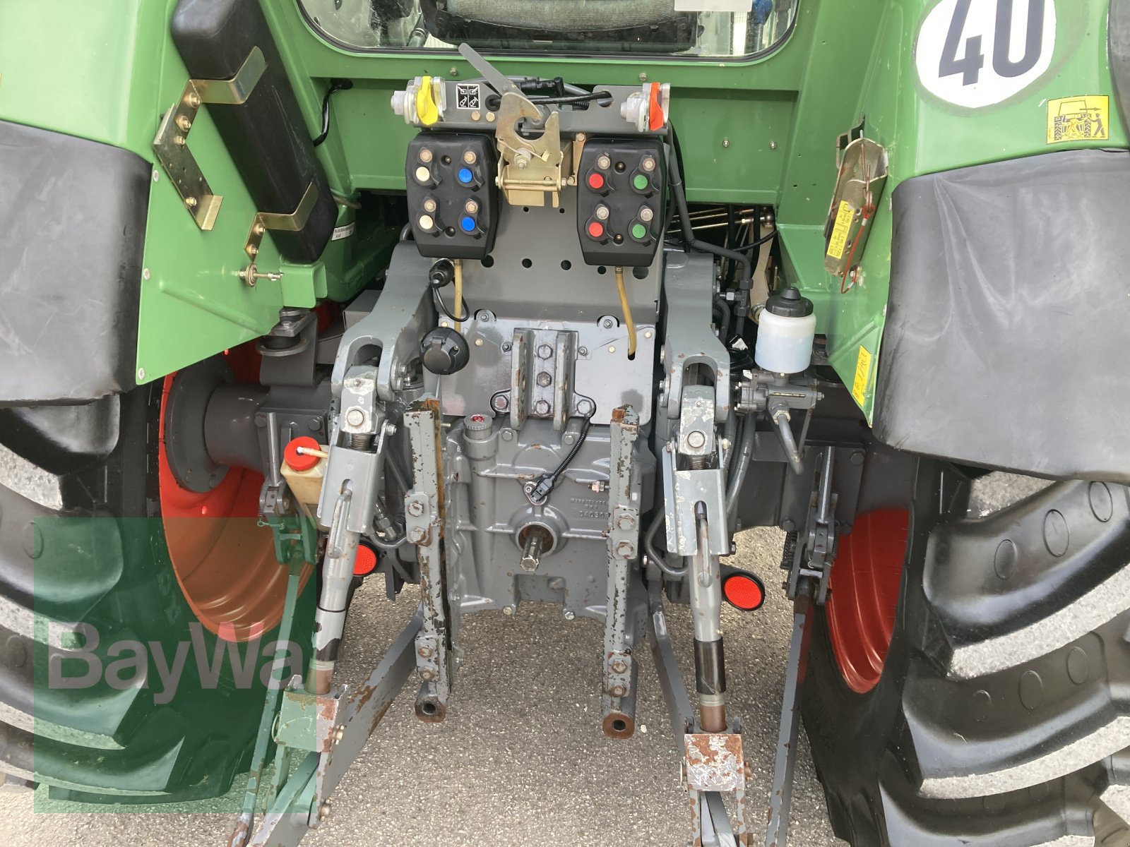 Traktor des Typs Fendt 310 Vario TMS + Quicke Frontlader, Gebrauchtmaschine in Dinkelsbühl (Bild 10)