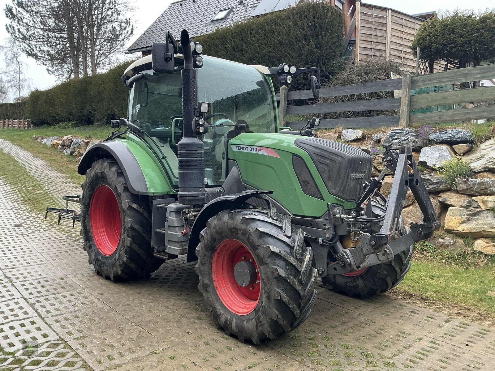 Traktor des Typs Fendt 310 Vario, Gebrauchtmaschine in Markt Hartmannsdorf (Bild 1)