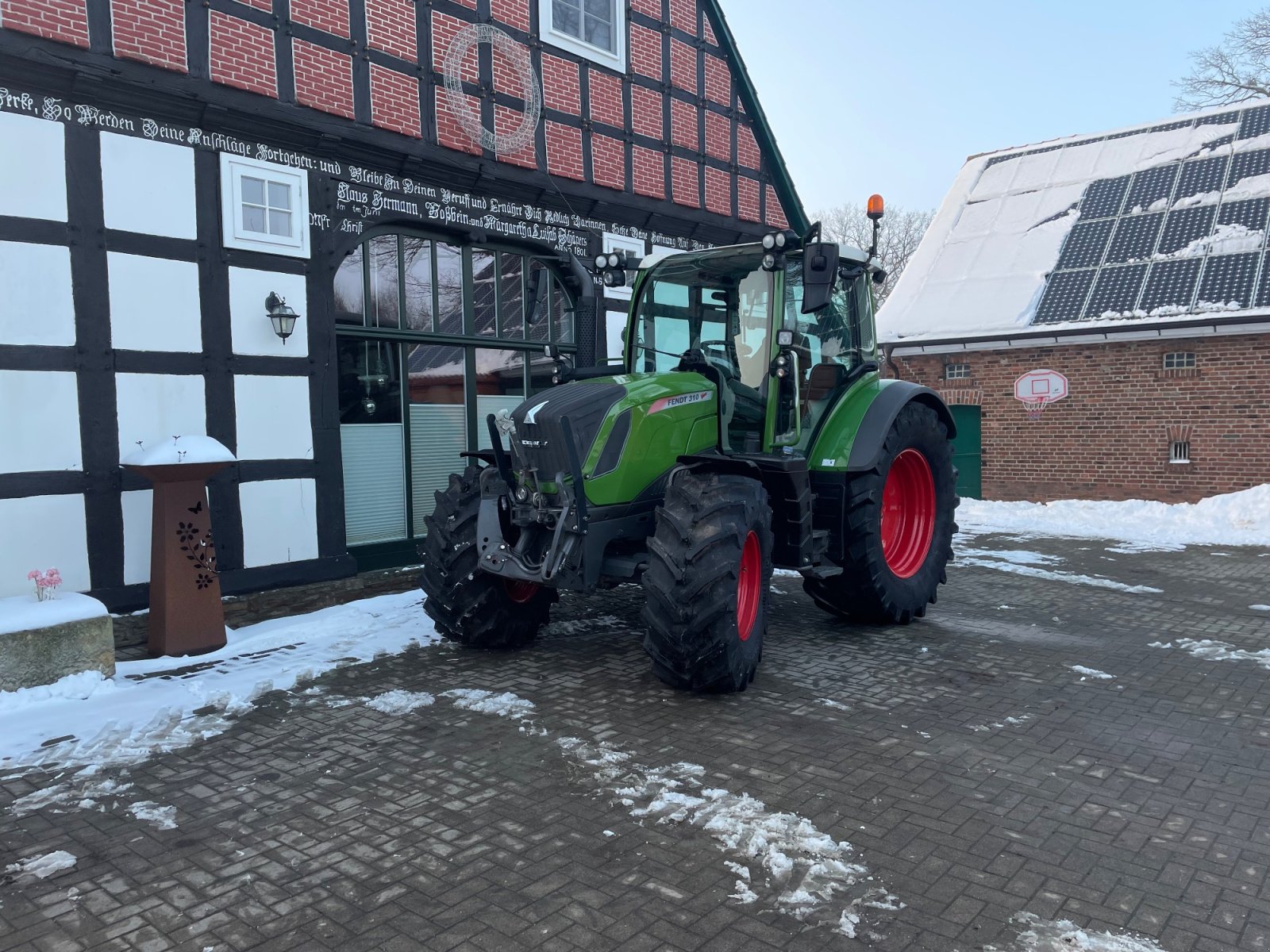 Traktor del tipo Fendt 310 Vario, Gebrauchtmaschine In Hunteburg (Immagine 1)