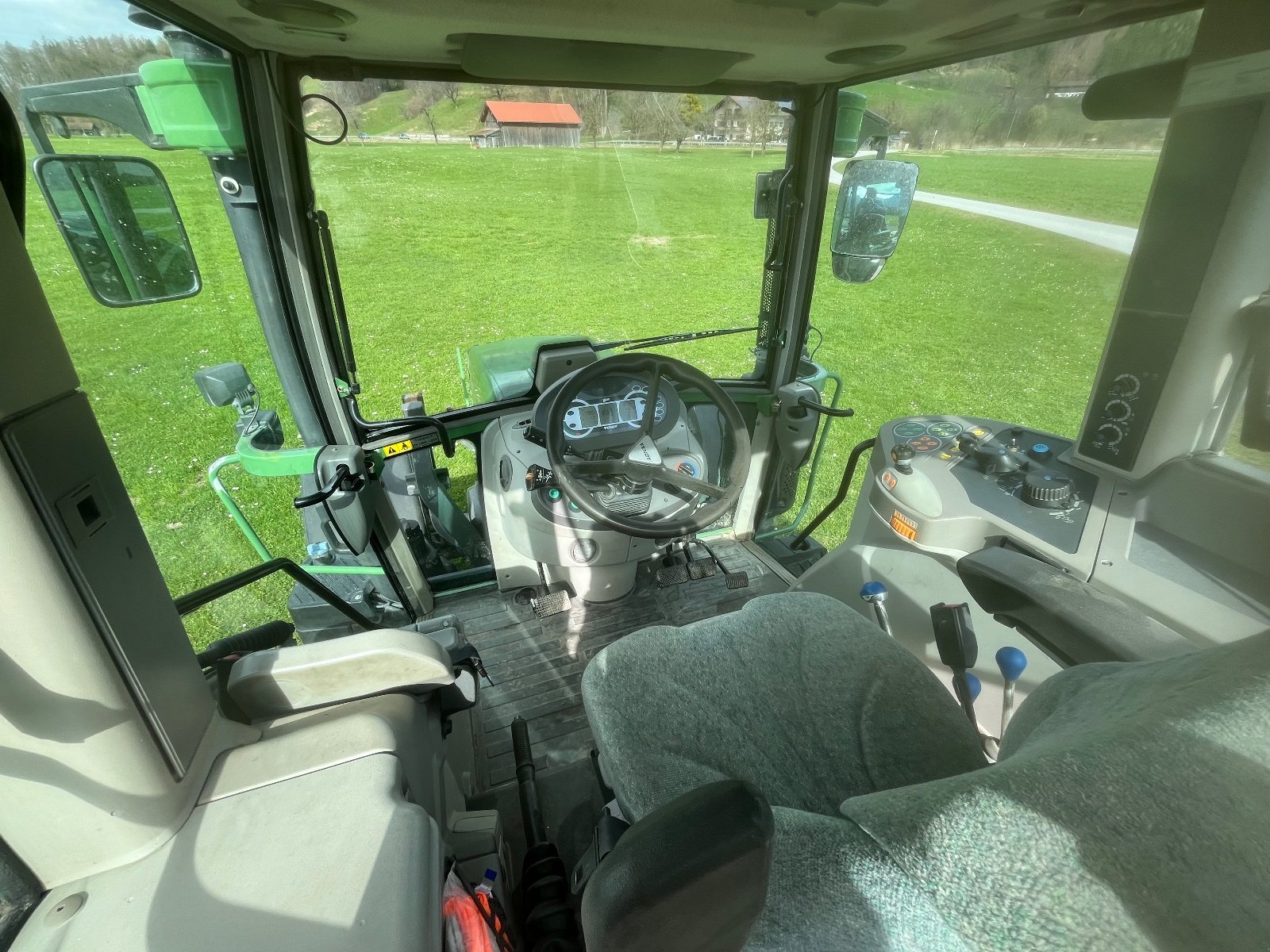 Traktor typu Fendt 310 Vario, Gebrauchtmaschine v Nussdorf (Obrázek 3)