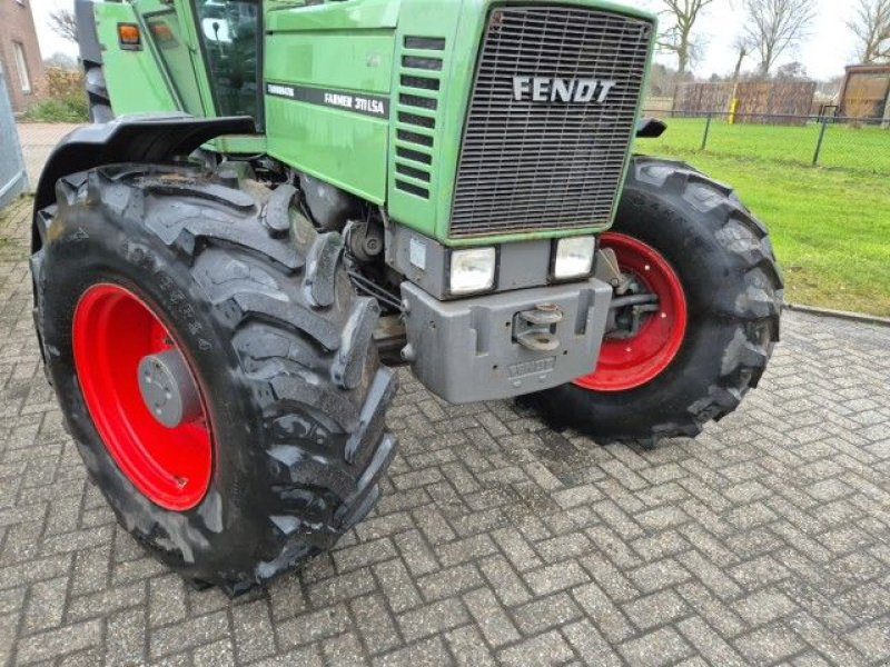 Traktor типа Fendt 311 LSA, Gebrauchtmaschine в Hollandscheveld (Фотография 10)