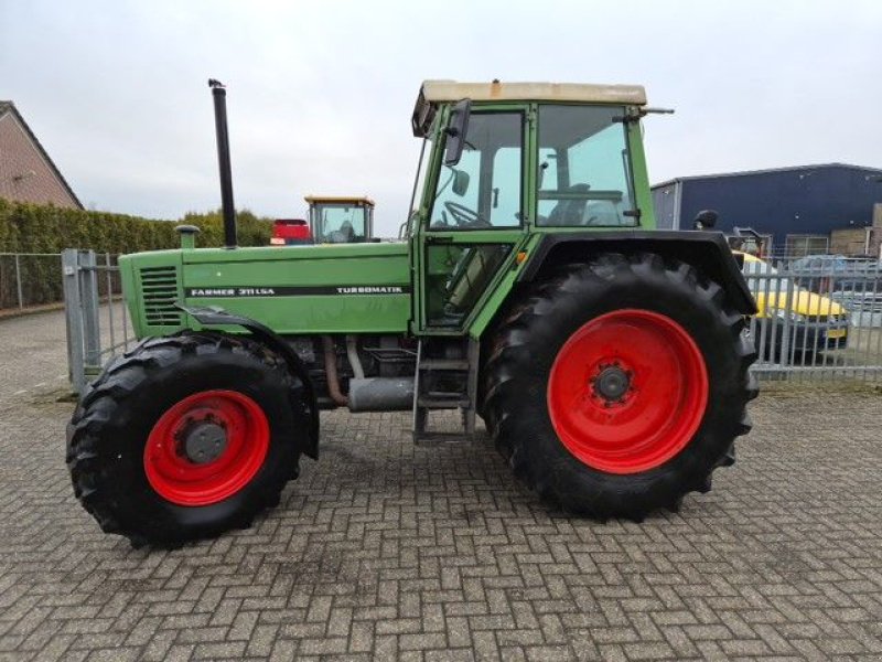 Traktor типа Fendt 311 LSA, Gebrauchtmaschine в Hollandscheveld (Фотография 2)