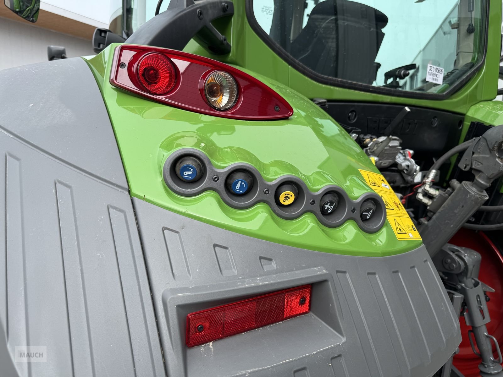 Traktor des Typs Fendt 311 Vario Power, Gebrauchtmaschine in Burgkirchen (Bild 11)