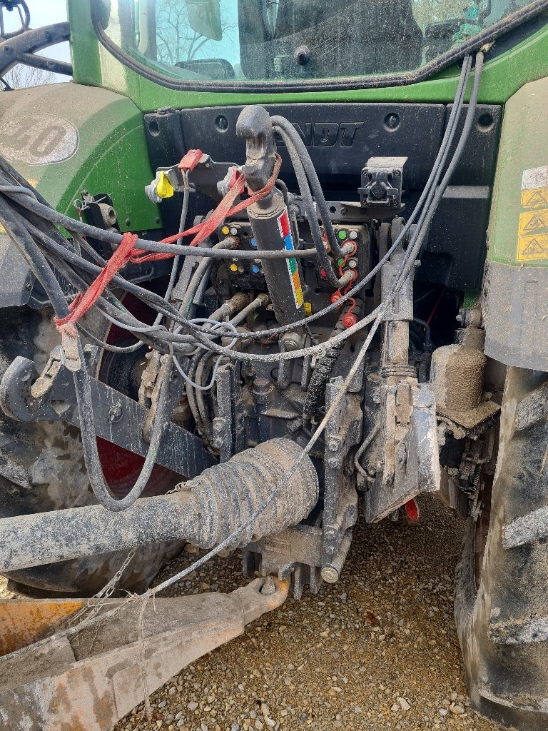 Traktor типа Fendt 311 VARIO PROFI, Gebrauchtmaschine в Calmont (Фотография 8)