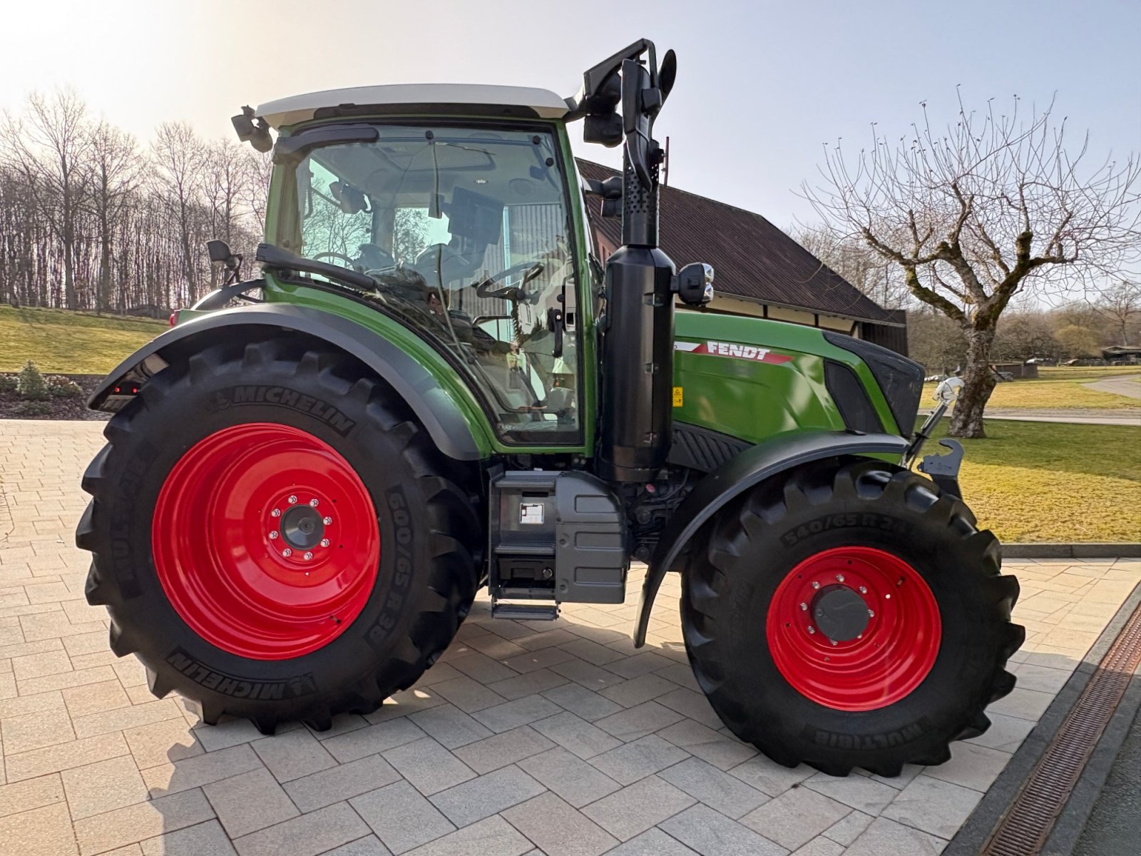 Traktor του τύπου Fendt 311 Vario Profi, Gebrauchtmaschine σε Freudenberg (Φωτογραφία 2)