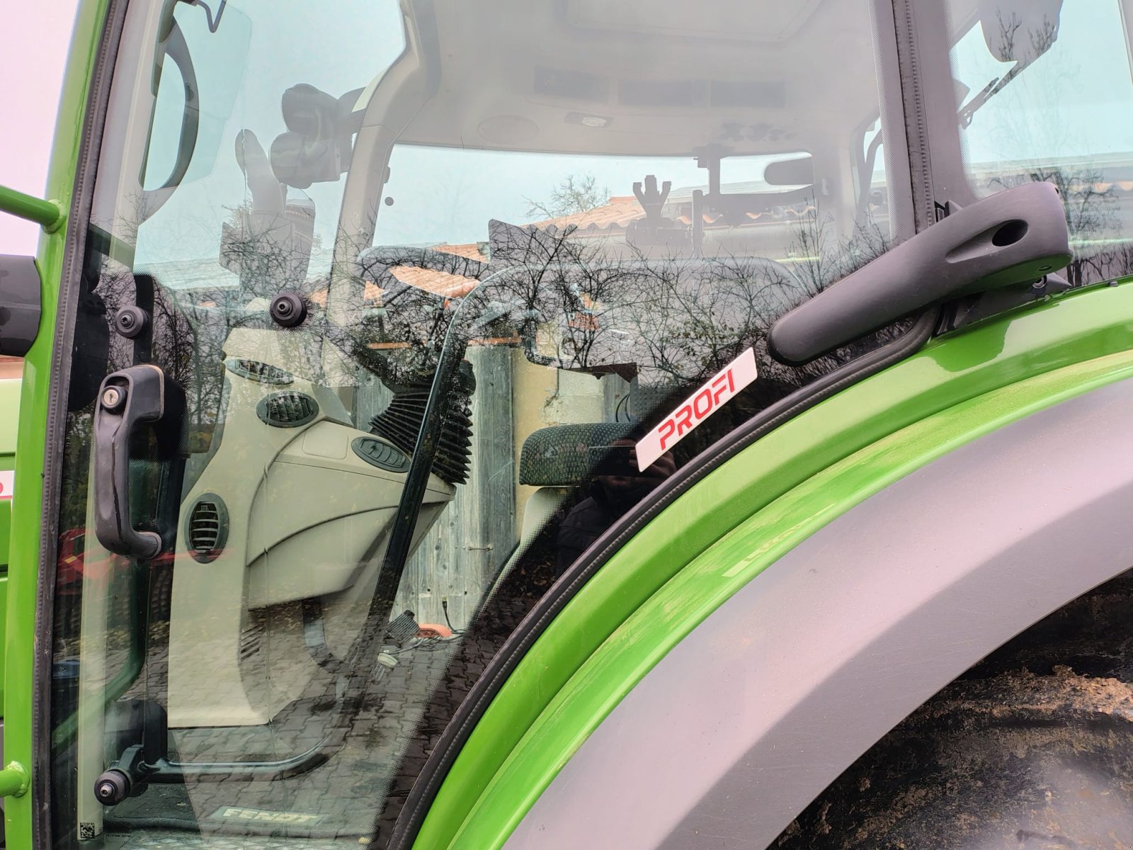 Traktor typu Fendt 311 Vario Profi, Gebrauchtmaschine v Neusitz (Obrázek 5)