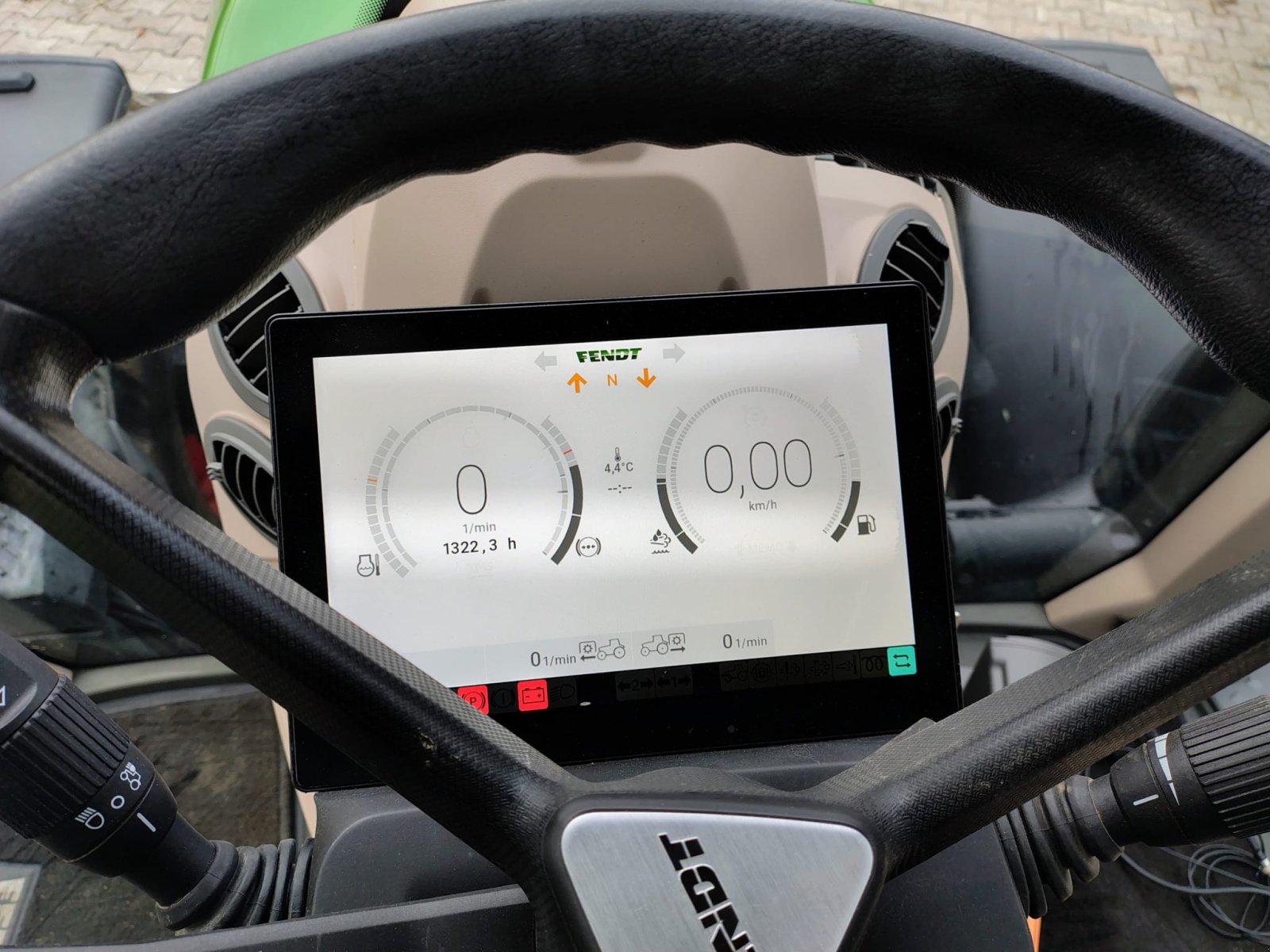 Traktor typu Fendt 311 Vario Profi, Gebrauchtmaschine v Neusitz (Obrázek 15)