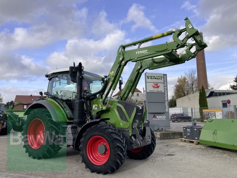 Traktor des Typs Fendt 311 VARIO S4 PROFI PLUS, Gebrauchtmaschine in Dinkelsbühl (Bild 1)