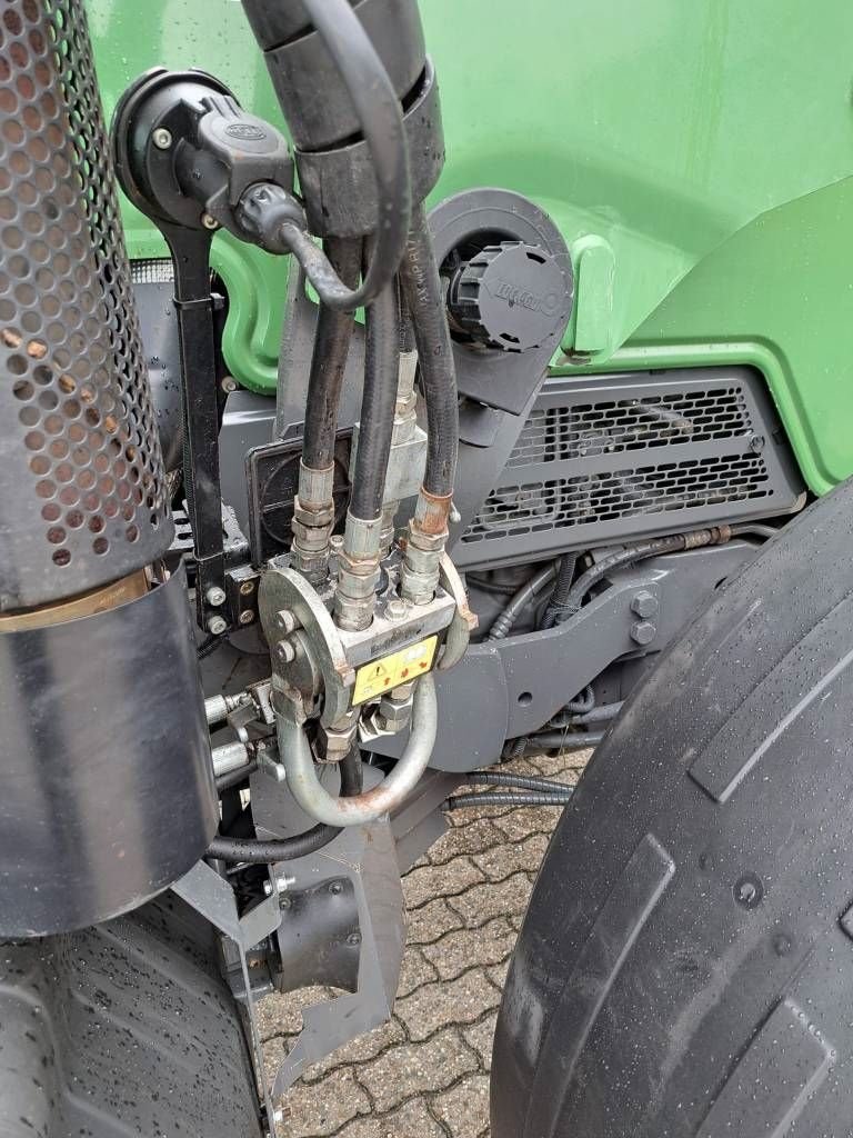 Traktor van het type Fendt 311 Vario TMS, Gebrauchtmaschine in Borne (Foto 8)