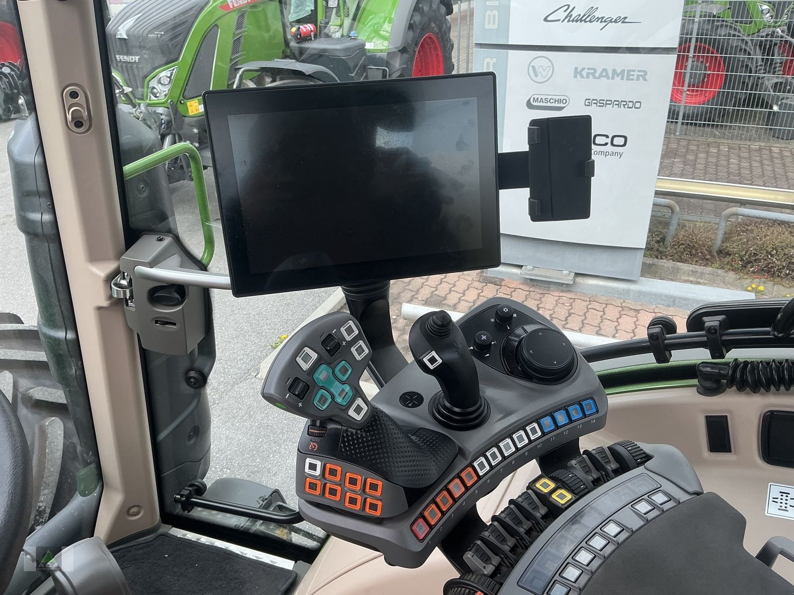 Traktor tipa Fendt 311 Vario, Gebrauchtmaschine u Markt Hartmannsdorf (Slika 5)