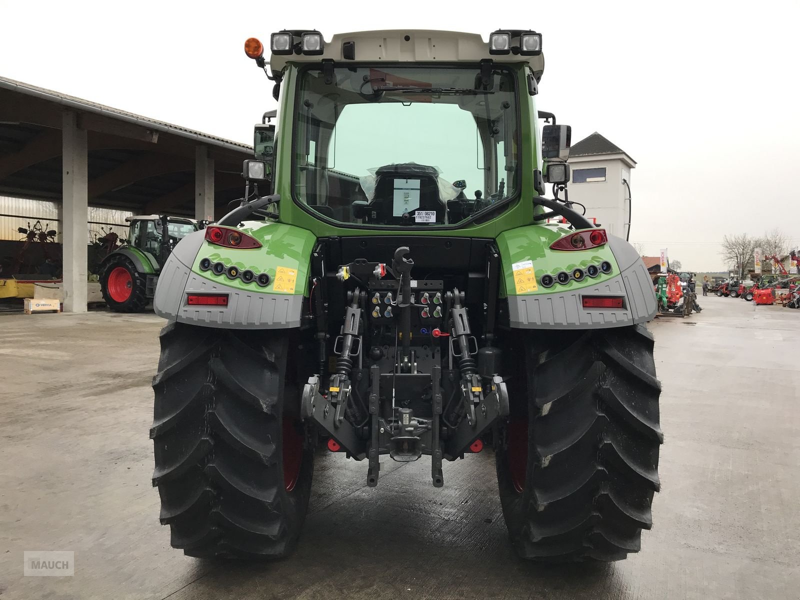 Traktor typu Fendt 311 Vario, Neumaschine v Burgkirchen (Obrázek 7)