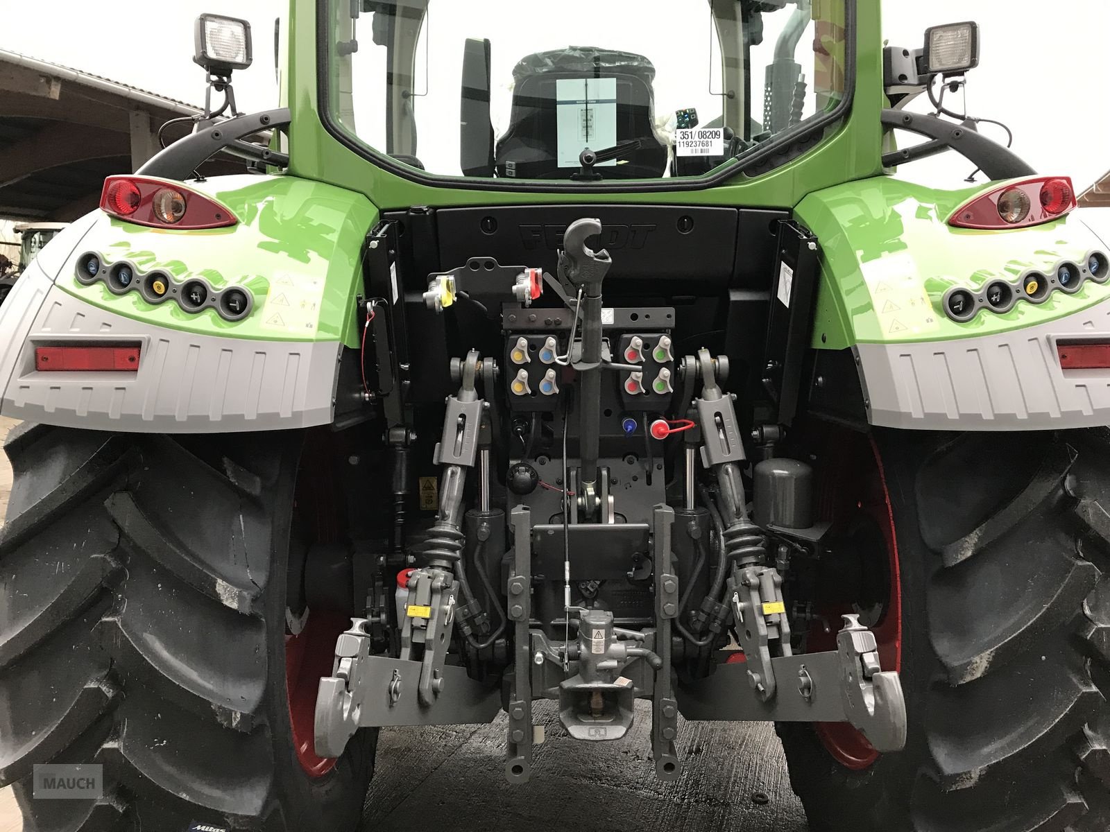Traktor typu Fendt 311 Vario, Neumaschine v Burgkirchen (Obrázek 8)