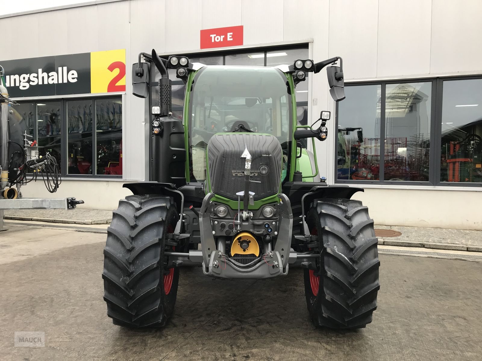 Traktor typu Fendt 311 Vario, Neumaschine v Burgkirchen (Obrázek 4)