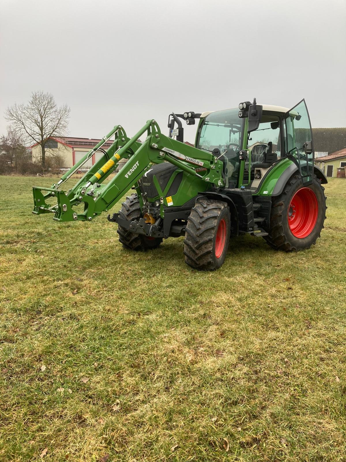 Traktor от тип Fendt 311 Vario, Gebrauchtmaschine в Herrieden (Снимка 2)