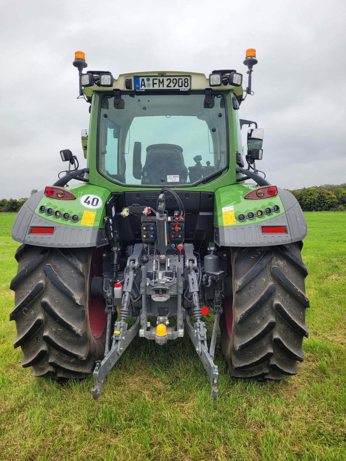 Traktor типа Fendt 311 Vario, Gebrauchtmaschine в Biberbach (Фотография 3)