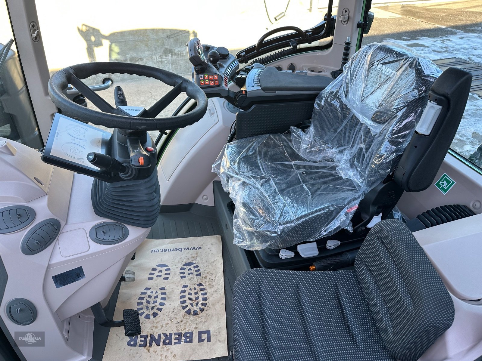 Traktor of the type Fendt 312 Gen4 Power Setting2, Neumaschine in Rankweil (Picture 16)