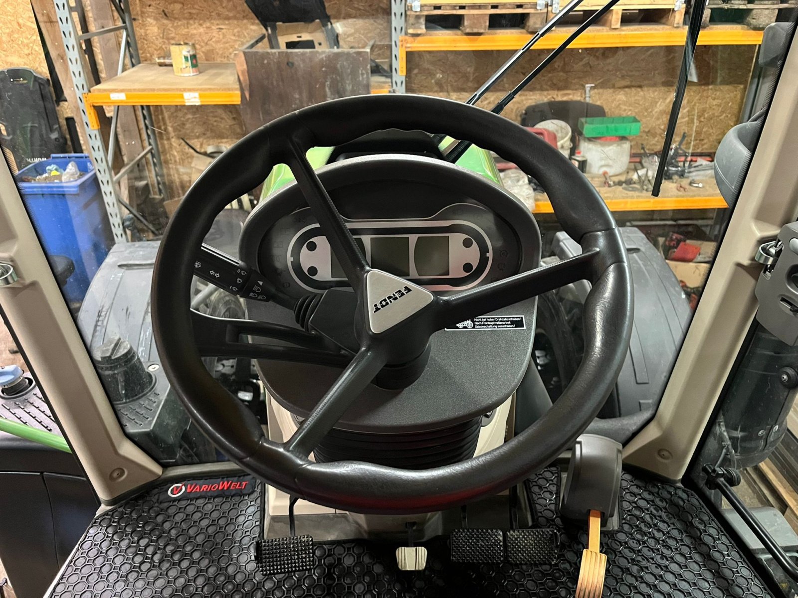 Traktor of the type Fendt 312 Profi Plus, Gebrauchtmaschine in Nenzing (Picture 7)