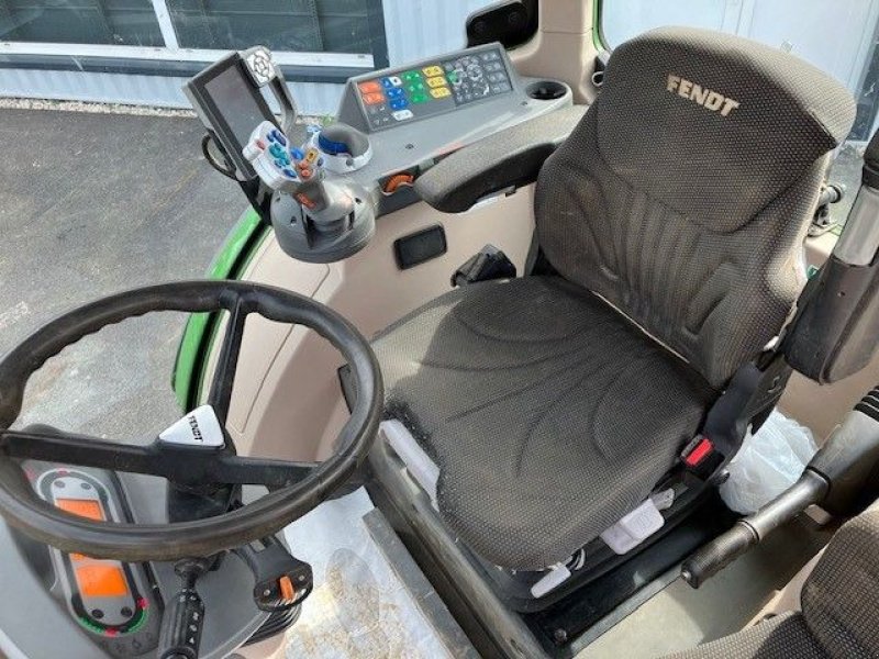 Traktor typu Fendt 312 S4 PROFI, Gebrauchtmaschine w POUSSAY (Zdjęcie 11)