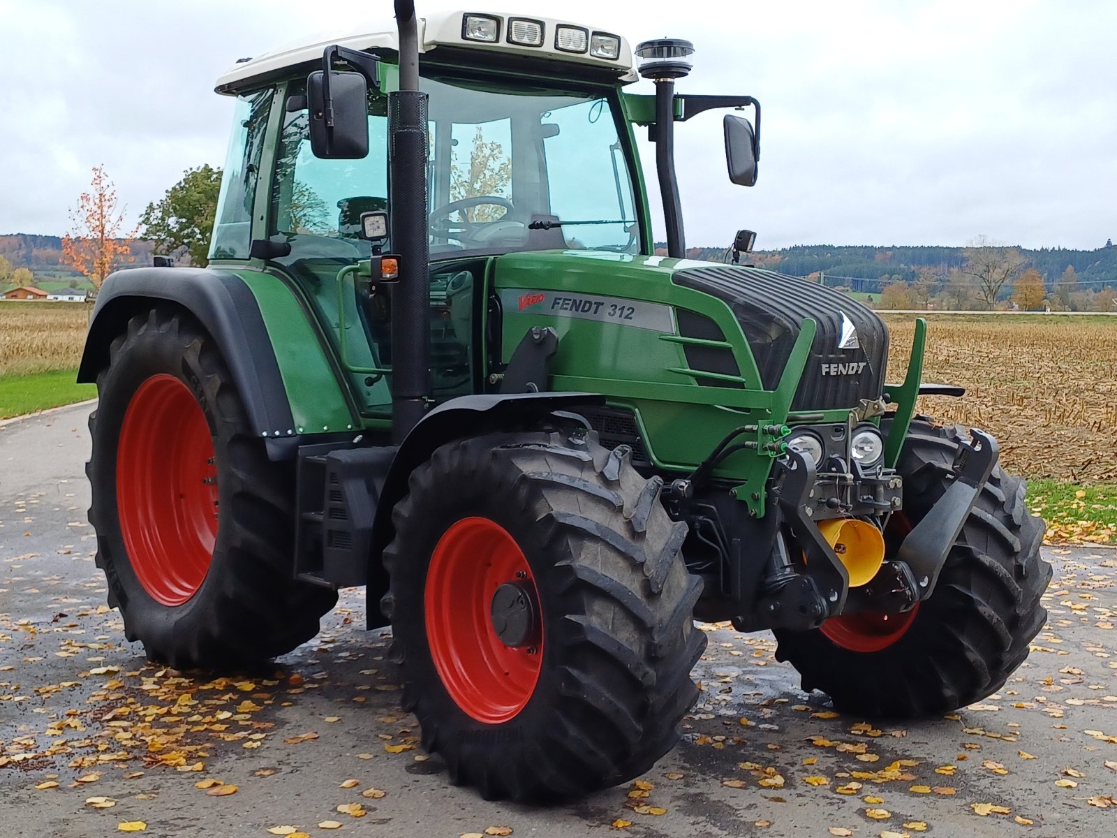 Traktor des Typs Fendt 312 TMS Vario, Gebrauchtmaschine in Aichstetten (Bild 4)
