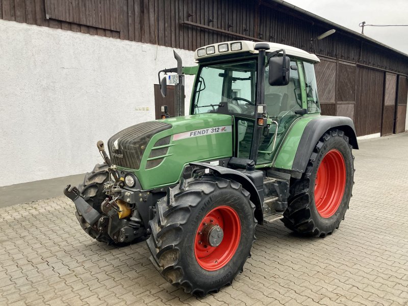 Traktor типа Fendt 312 TMS Vario, Gebrauchtmaschine в Straubing (Фотография 1)