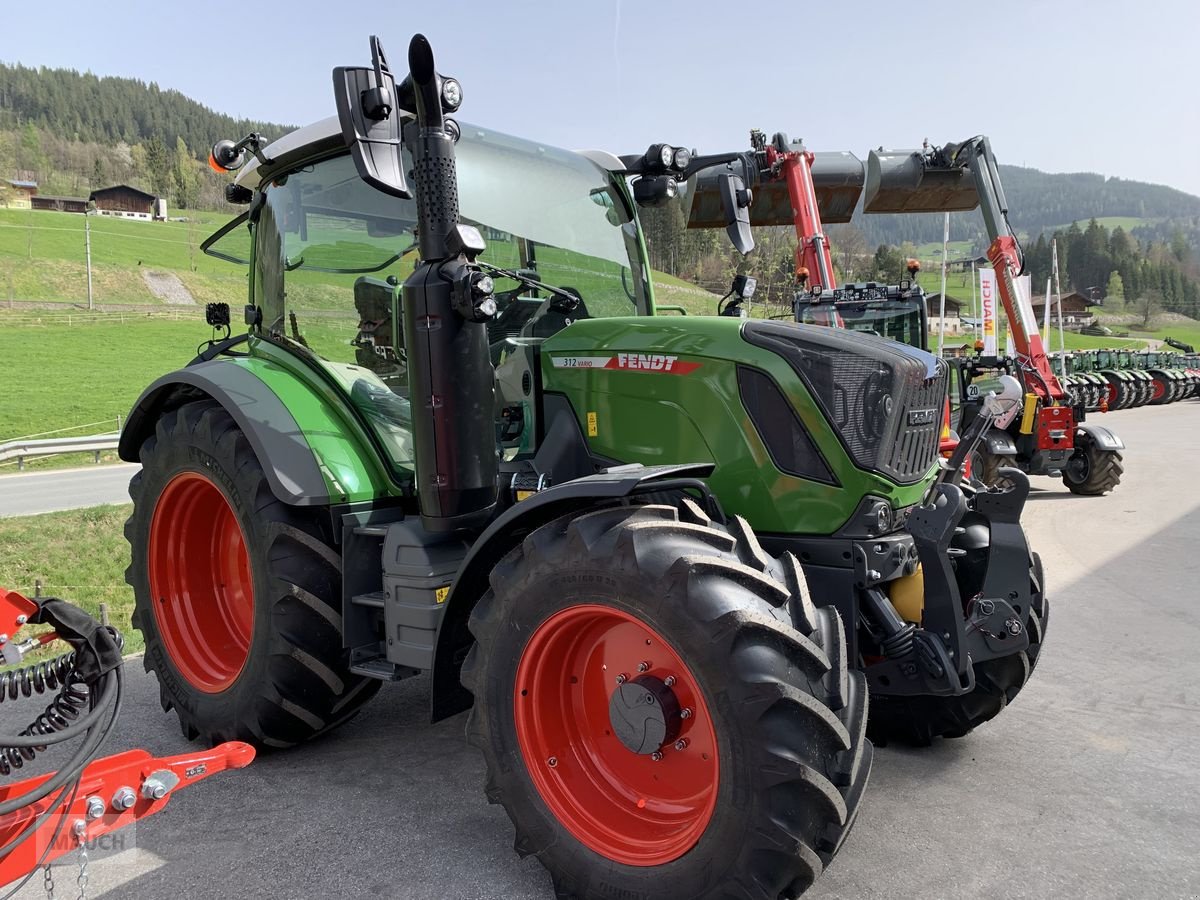 Traktor of the type Fendt 312 Vario Gen4 Power Setting 2, Neumaschine in Eben (Picture 5)