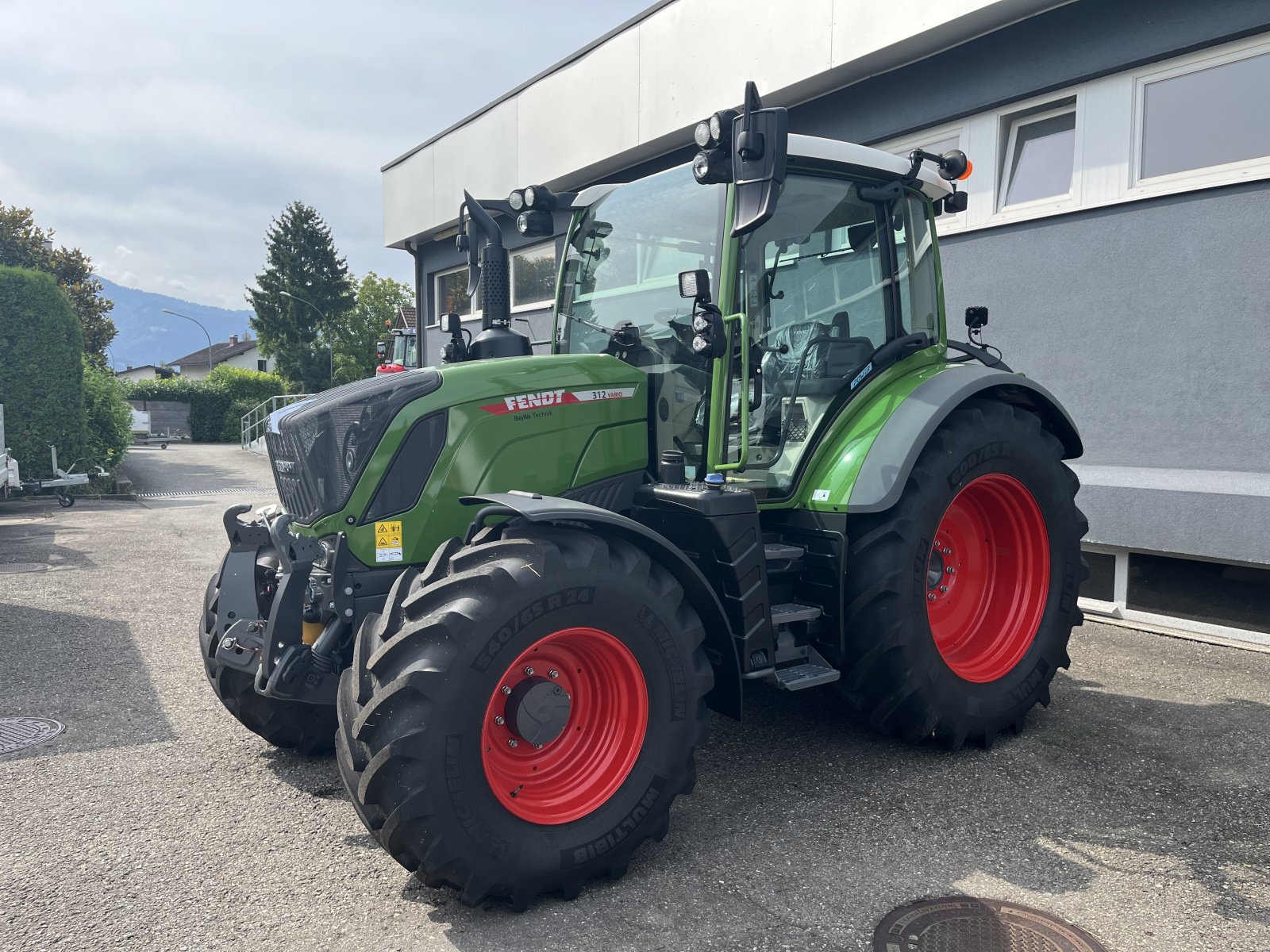Traktor Türe ait Fendt 312 Vario Power, Neumaschine içinde Frastanz (resim 2)