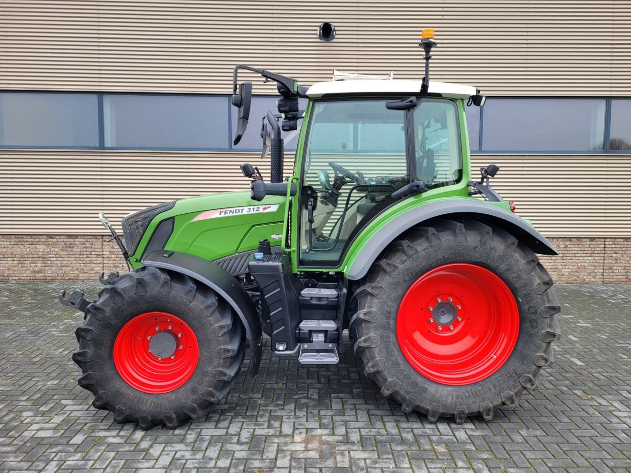 Traktor от тип Fendt 312 vario s4 311/313/314, Gebrauchtmaschine в Houten (Снимка 2)