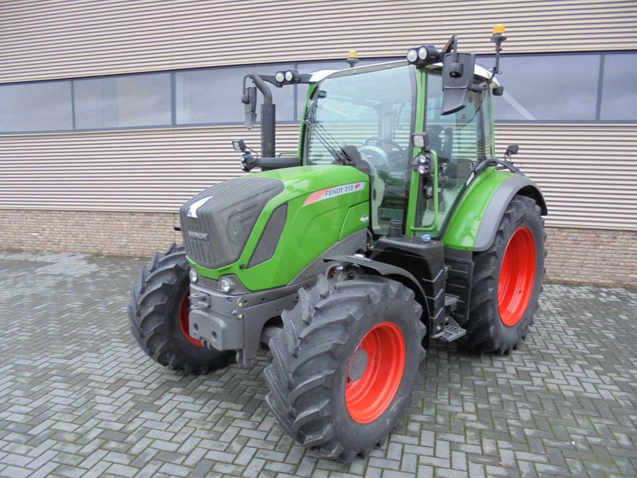 Traktor des Typs Fendt 312 vario s4 profi 313/314, Gebrauchtmaschine in Houten (Bild 8)