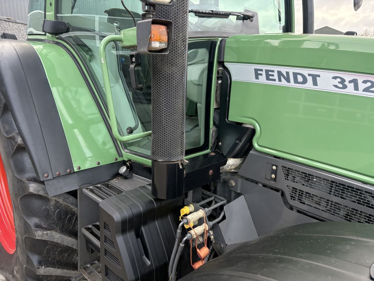 Traktor van het type Fendt 312 Vario tms, Gebrauchtmaschine in Wapenveld (Foto 10)