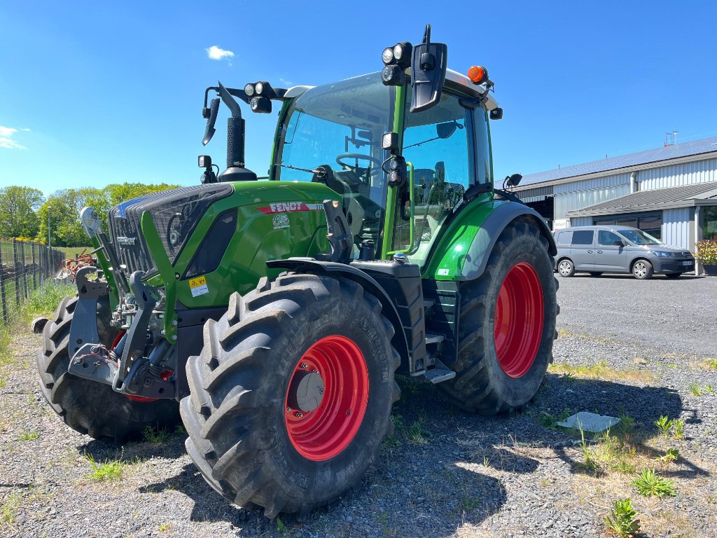 Traktor типа Fendt 312, Gebrauchtmaschine в Calmont (Фотография 1)