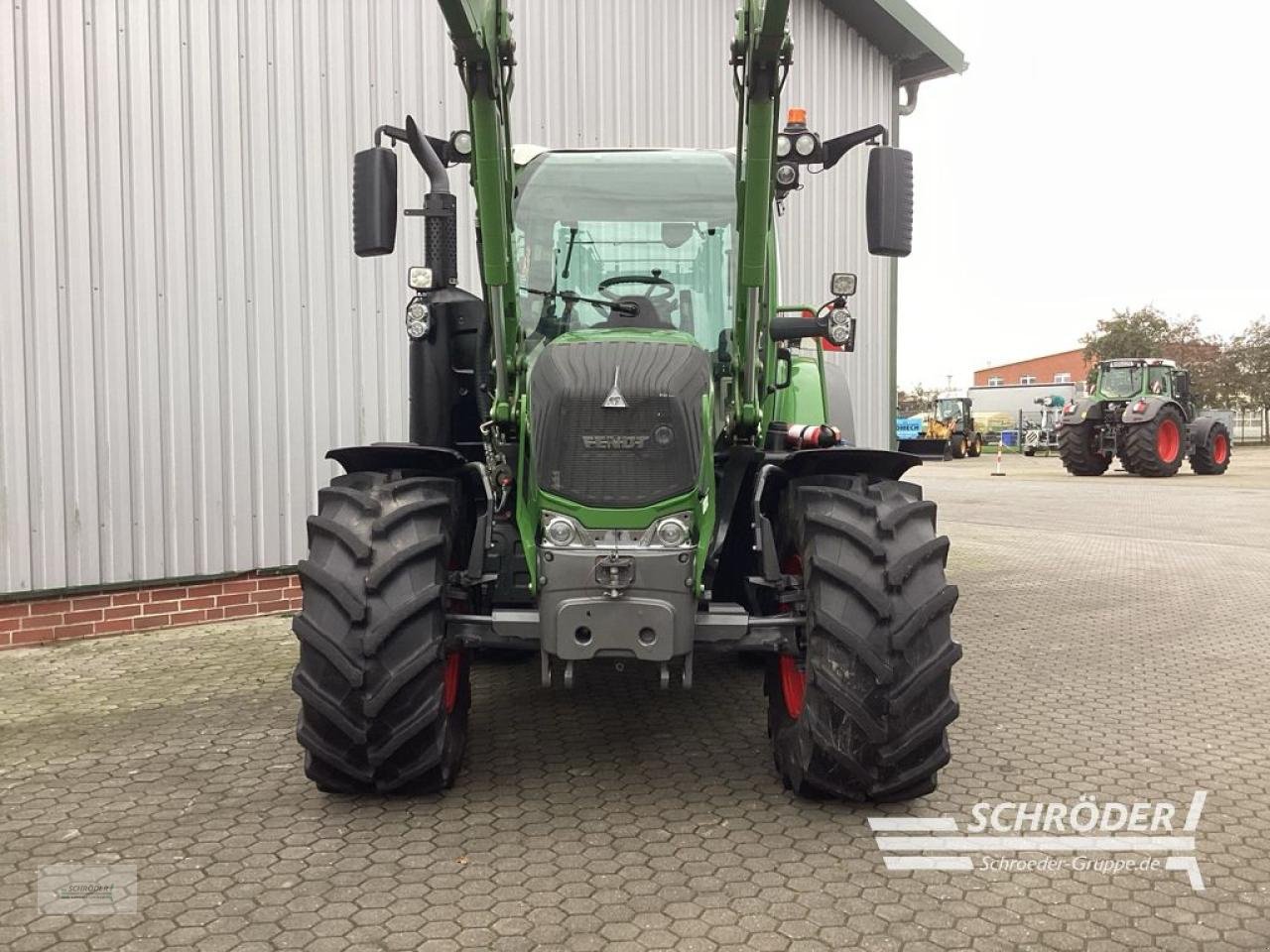 Traktor типа Fendt 313 VARIO GEN4 PROFI, Gebrauchtmaschine в Holdorf (Фотография 2)