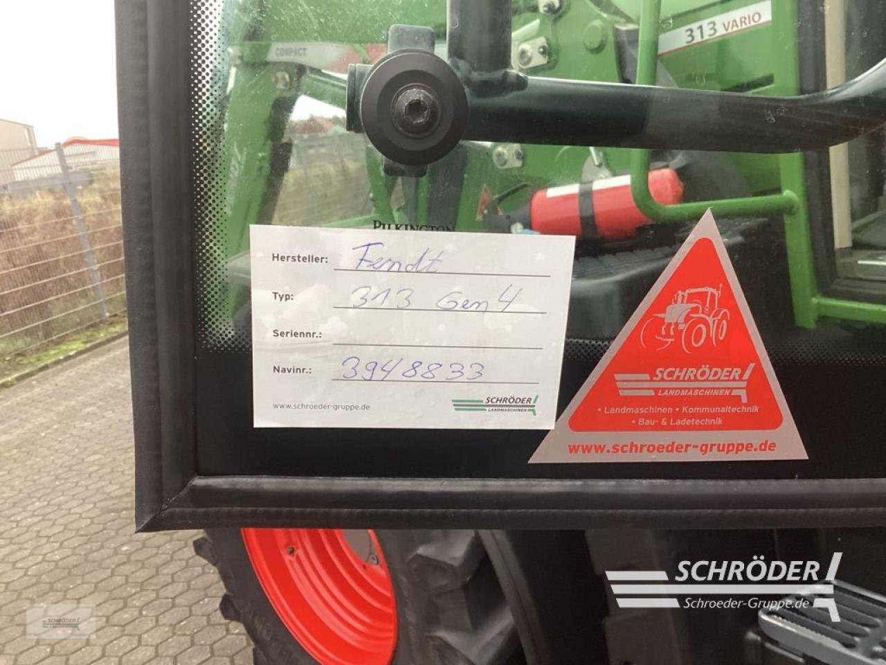 Traktor типа Fendt 313 VARIO GEN4 PROFI, Gebrauchtmaschine в Holdorf (Фотография 16)