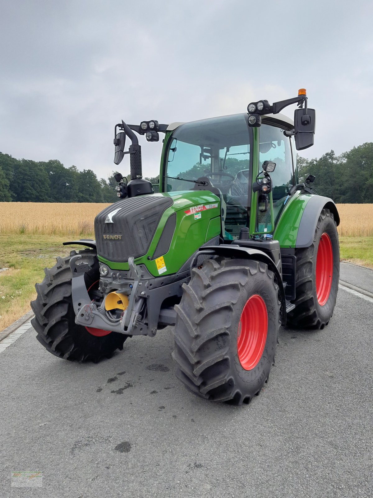 Traktor typu Fendt 313 Vario Power, Neumaschine v Ingelfingen-Stachenhausen (Obrázek 1)