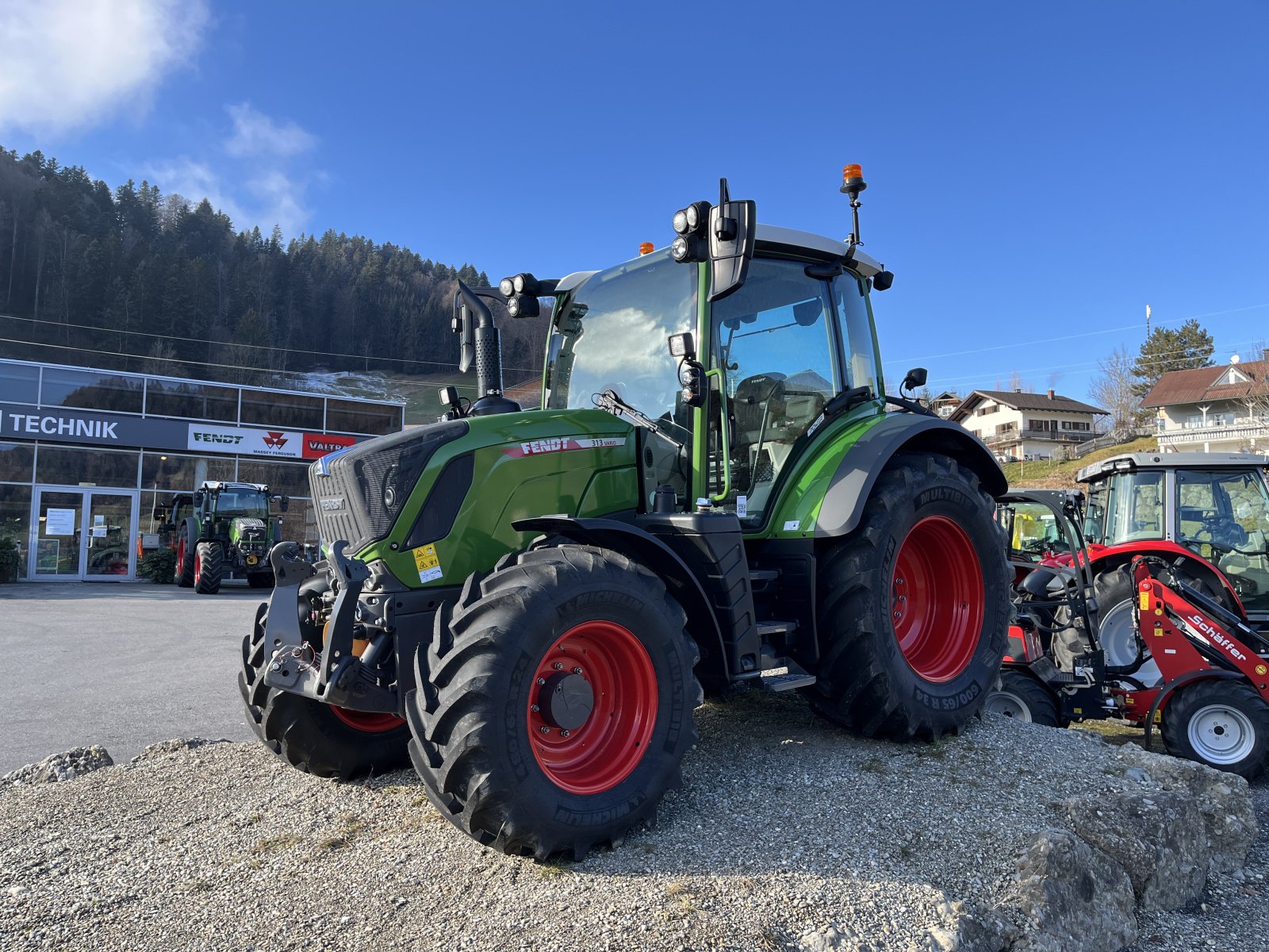 Traktor des Typs Fendt 313 Vario Power, Neumaschine in Frastanz (Bild 3)