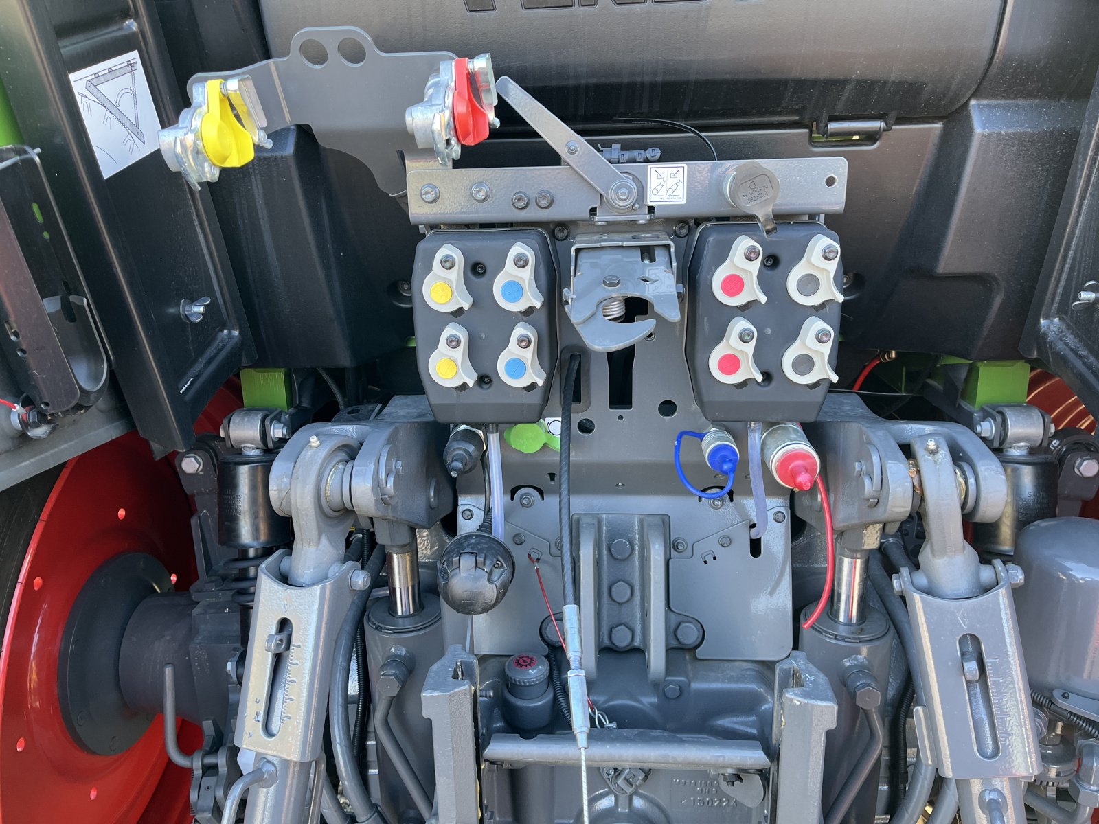 Traktor des Typs Fendt 313 Vario Power, Neumaschine in Frastanz (Bild 11)