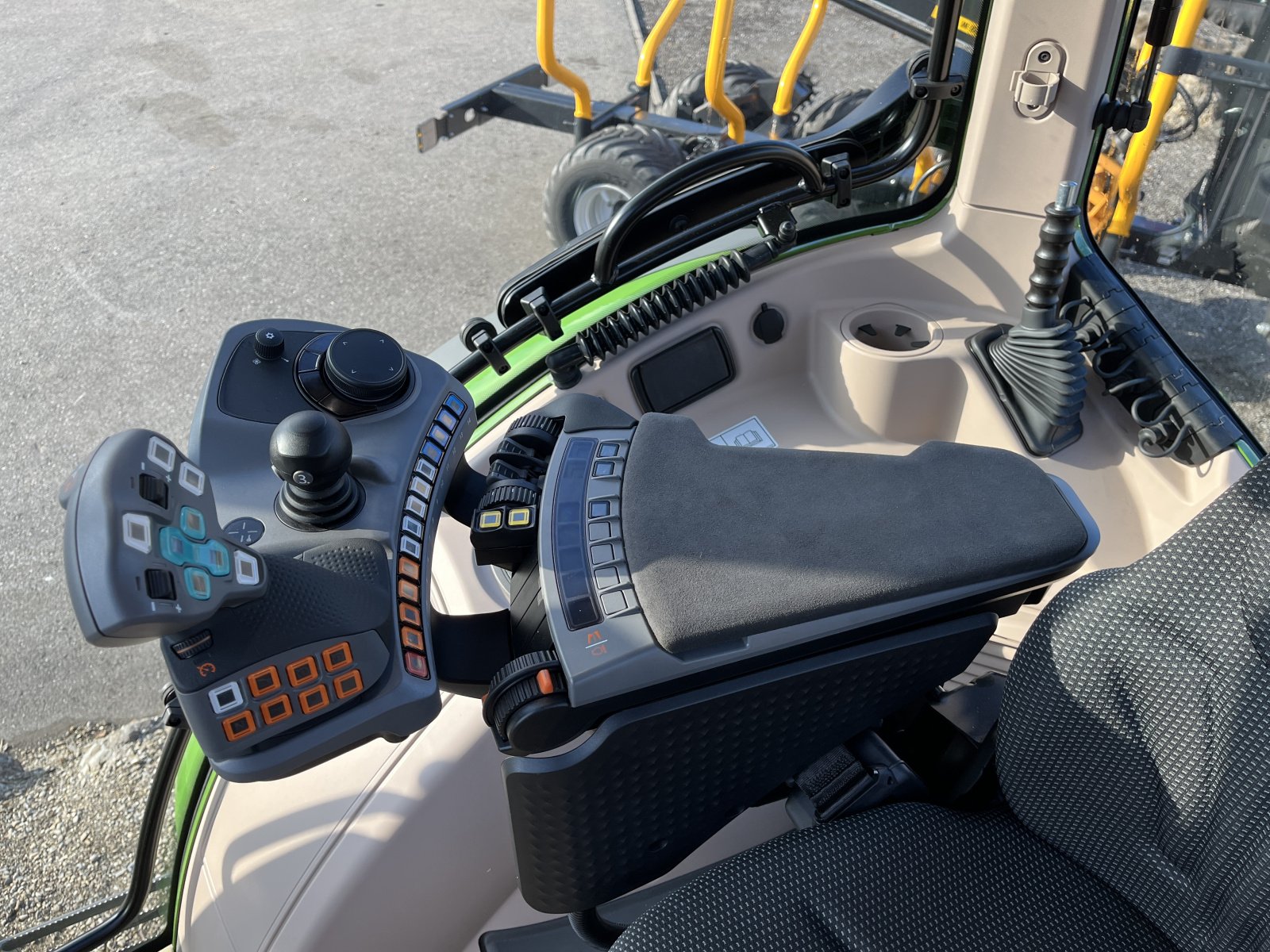 Traktor des Typs Fendt 313 Vario Power, Neumaschine in Frastanz (Bild 15)