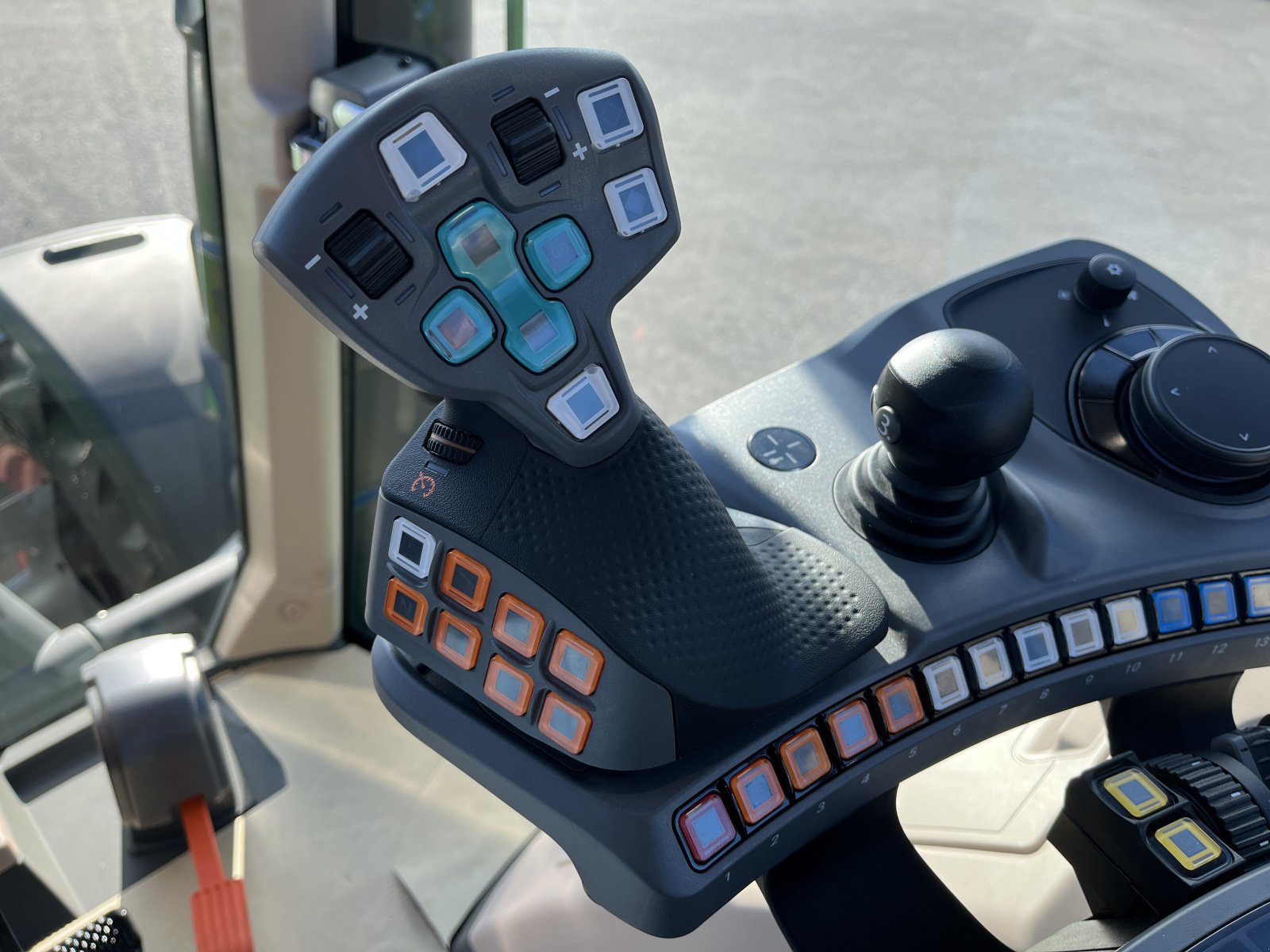 Traktor des Typs Fendt 313 Vario Power, Neumaschine in Frastanz (Bild 25)